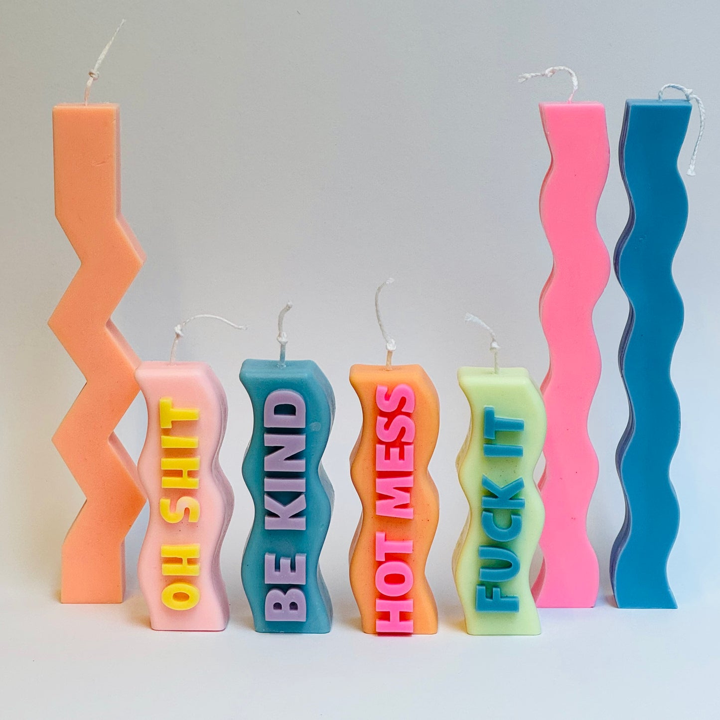 Wavy Kaars Met Tekst - Kies Zelf de Kleuren Combinatie