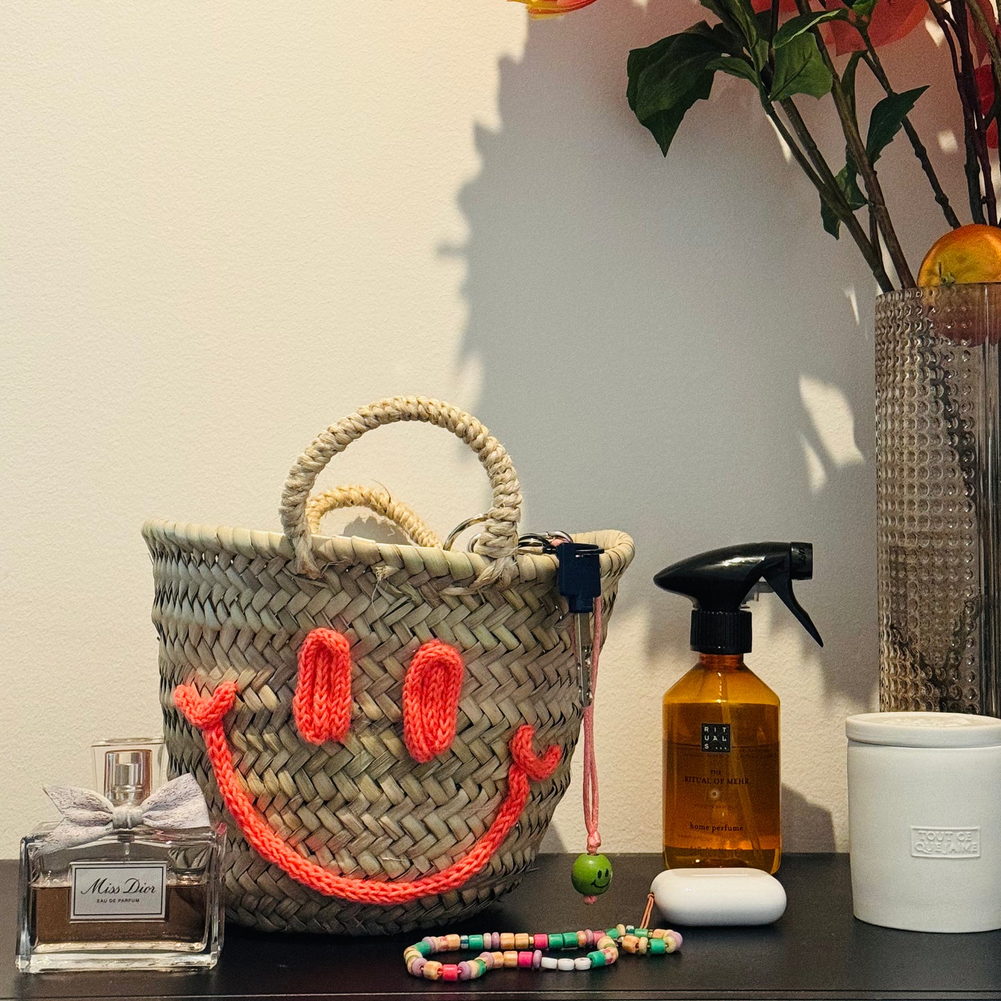 Custom Rieten Tas/ Mand - Smiley - Klein