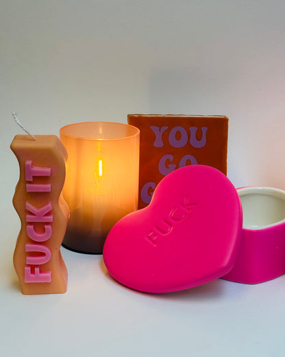 Keramische Sierpot- Snoep Hart - Fuck - Fluor Roze